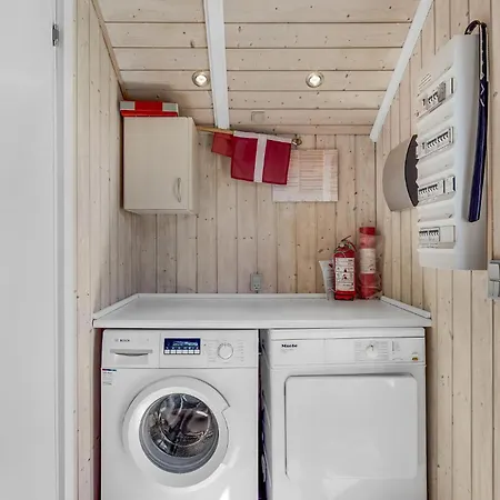 بيت للعطل Amazing Home In Tranekaer With Sauna