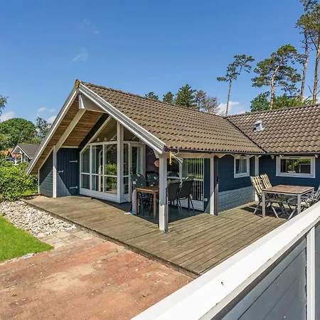 3 Bedroom Cozy In Tranekaer *